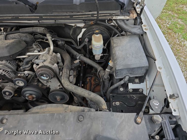 image for item EO1022 2010 Chevrolet Silverado 1500 pickup truck