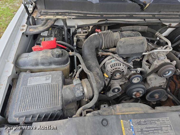 image for item EO1022 2010 Chevrolet Silverado 1500 pickup truck