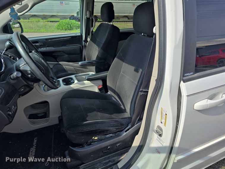 image for item EO1023 2013 Dodge Grand Caravan van