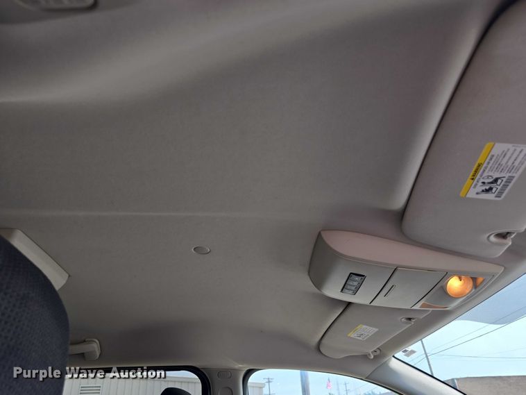 image for item EO1023 2013 Dodge Grand Caravan van