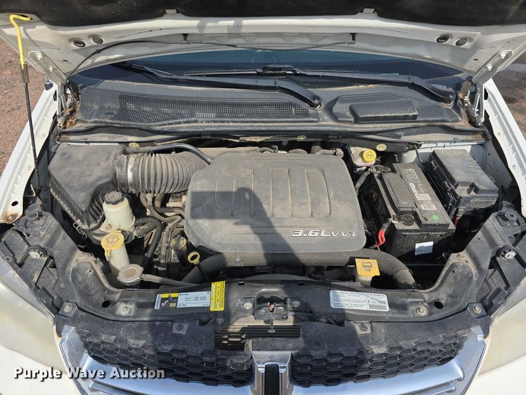 image for item EO1023 2013 Dodge Grand Caravan van