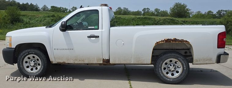 image for item EO1024 2009 Chevrolet Silverado 1500 pickup truck