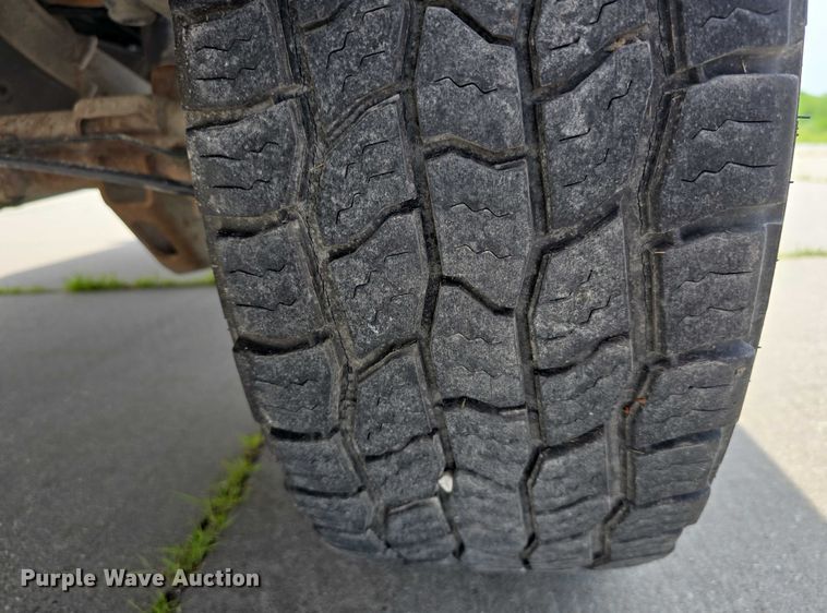 image for item EO1024 2009 Chevrolet Silverado 1500 pickup truck