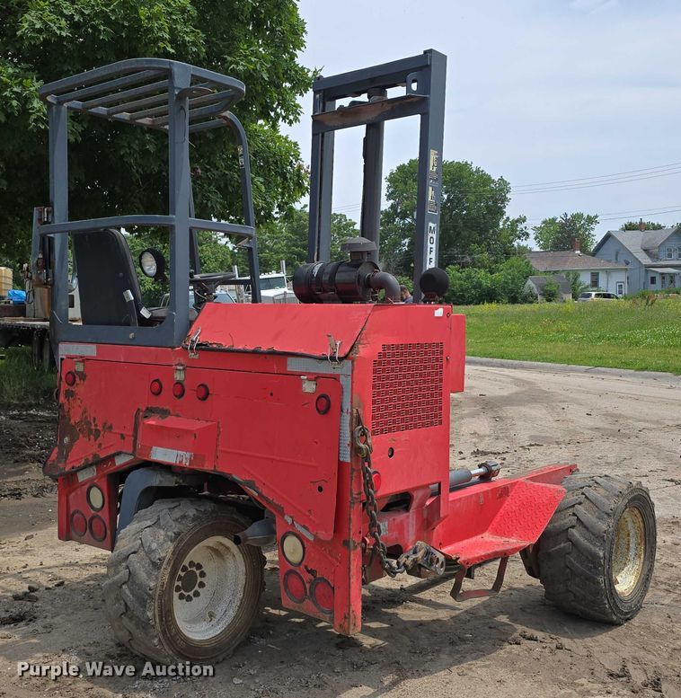 image for item EO1025 1999 Moffett M5000 forklift