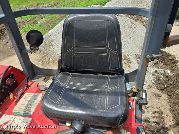 image for item EO1025 1999 Moffett M5000 forklift