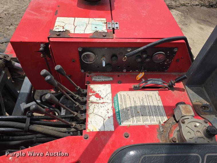 image for item EO1025 1999 Moffett M5000 forklift