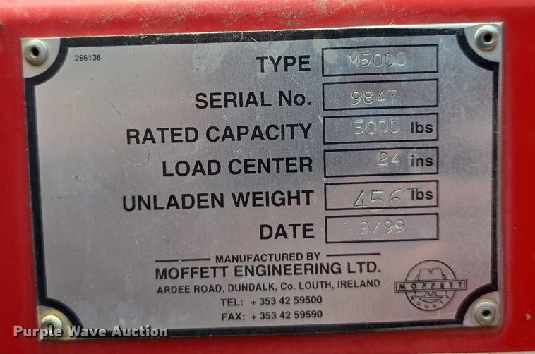 image for item EO1025 1999 Moffett M5000 forklift