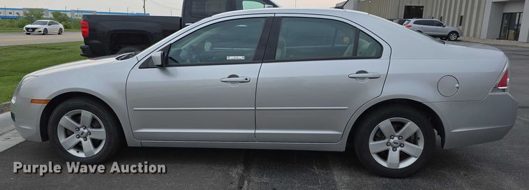 image for item EO1027 2009 Ford Fusion SE 