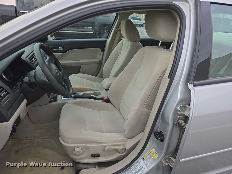 image for item EO1027 2009 Ford Fusion SE 