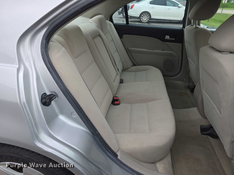 image for item EO1027 2009 Ford Fusion SE 