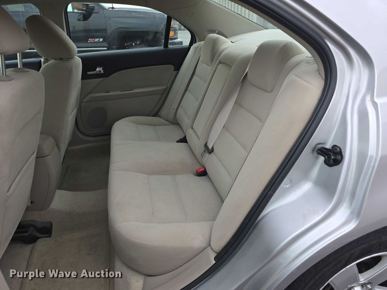 image for item EO1027 2009 Ford Fusion SE 