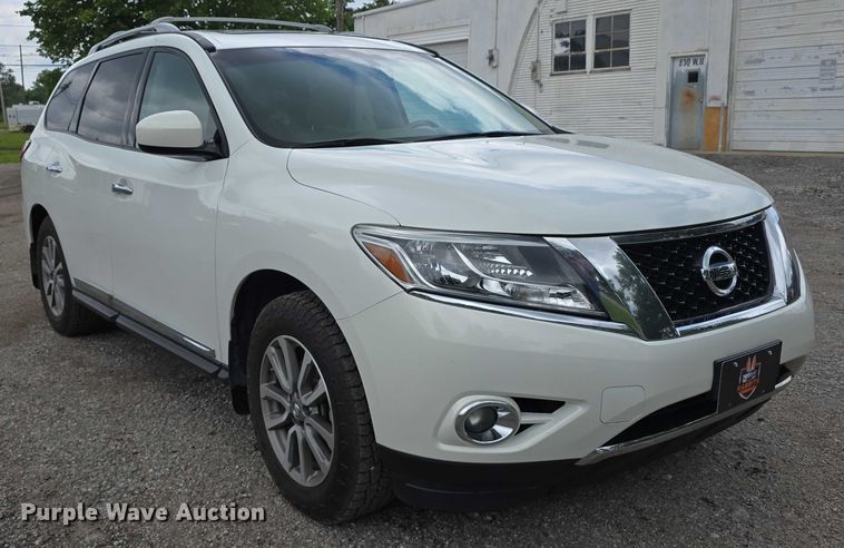 image for item EO1029 2014 Nissan Pathfinder SL SUV