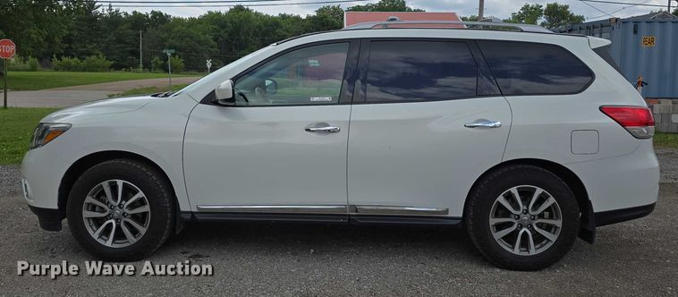 image for item EO1029 2014 Nissan Pathfinder SL SUV