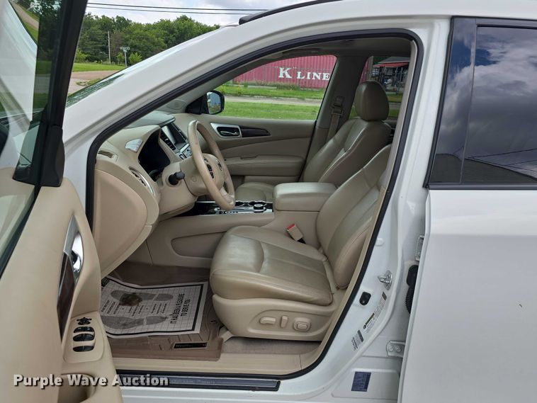 image for item EO1029 2014 Nissan Pathfinder SL SUV