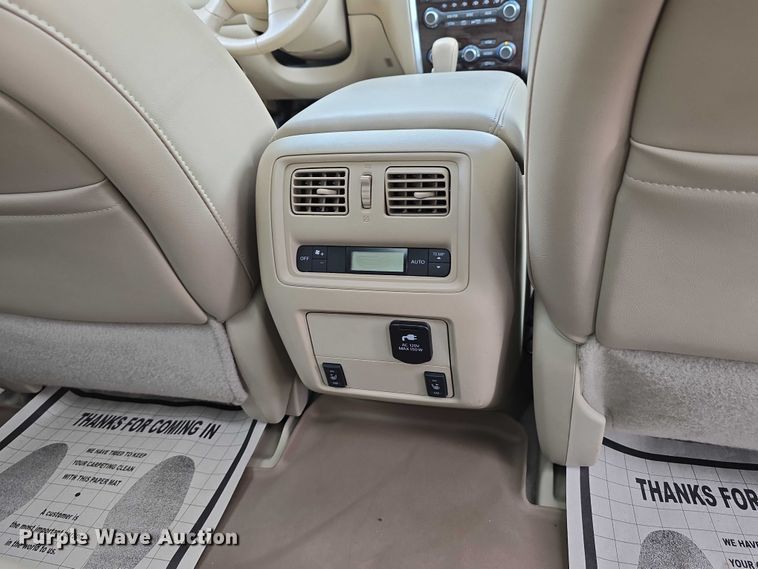 image for item EO1029 2014 Nissan Pathfinder SL SUV