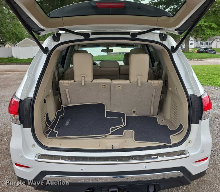 image for item EO1029 2014 Nissan Pathfinder SL SUV