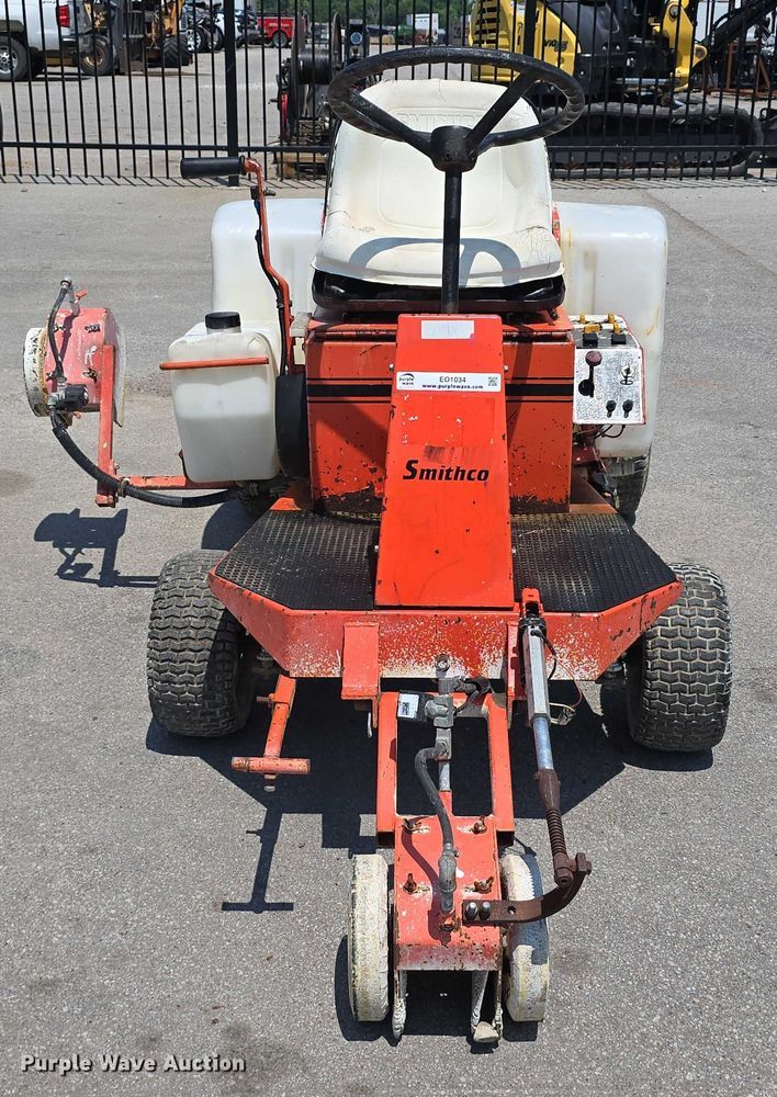 image for item EO1034 Smithco 40-650 paint striper