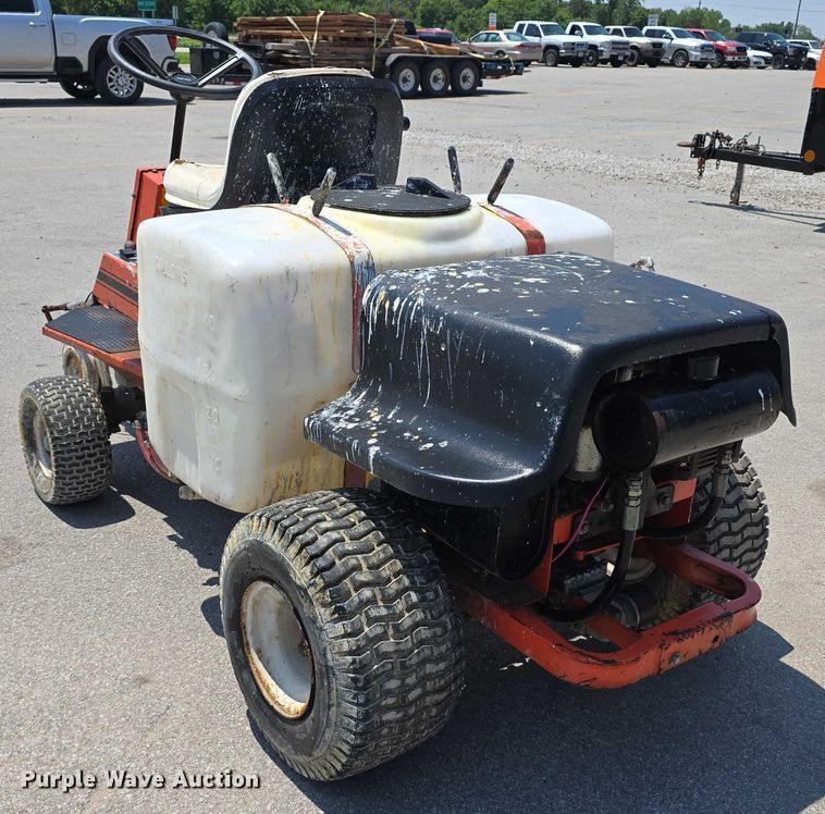 image for item EO1034 Smithco 40-650 paint striper