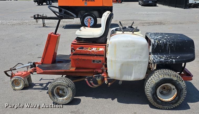 image for item EO1034 Smithco 40-650 paint striper