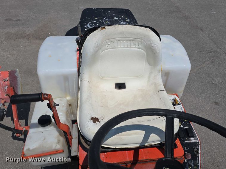 image for item EO1034 Smithco 40-650 paint striper