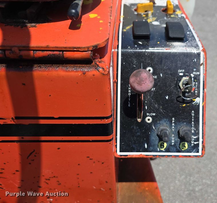 image for item EO1034 Smithco 40-650 paint striper