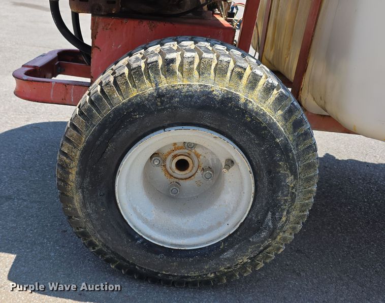 image for item EO1034 Smithco 40-650 paint striper