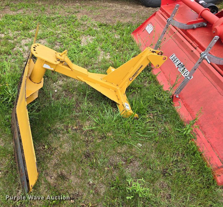 image for item EO1055 Tractor attachments
