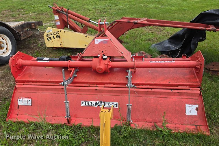 image for item EO1055 Tractor attachments
