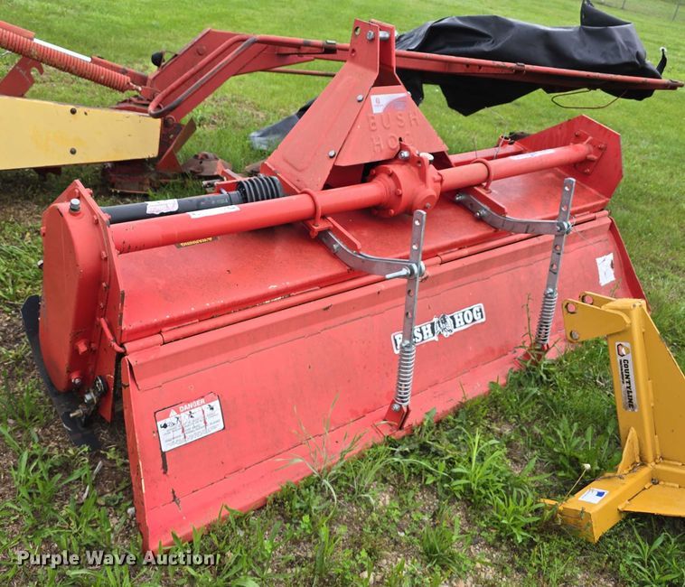 image for item EO1055 Tractor attachments
