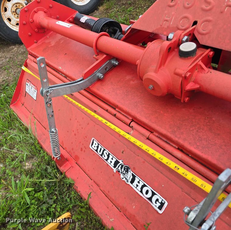 image for item EO1055 Tractor attachments