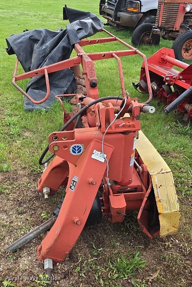 image for item EO1055 Tractor attachments