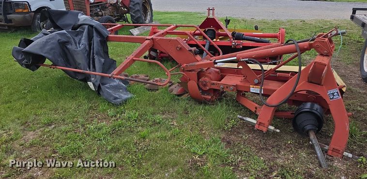 image for item EO1055 Tractor attachments