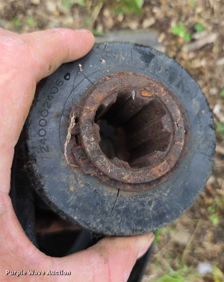 image for item EO1055 Tractor attachments