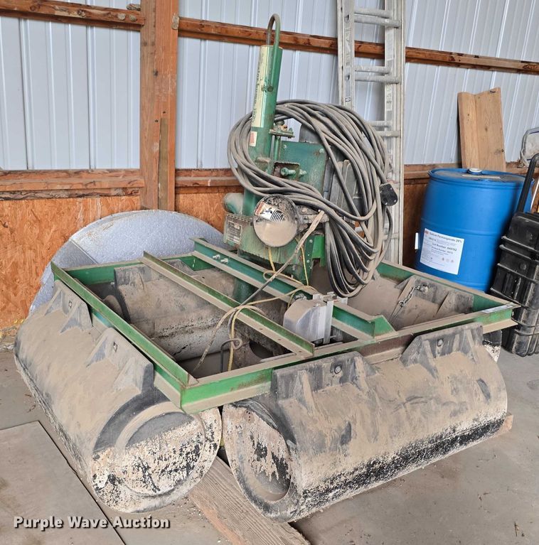 image for item EO1057 Gator Pump Inc. 3VL 7.5 transfer pump