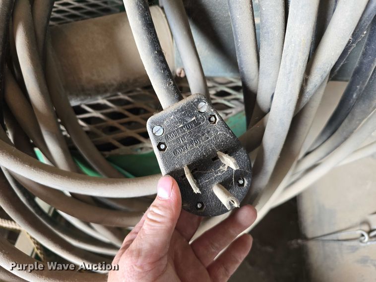 image for item EO1057 Gator Pump Inc. 3VL 7.5 transfer pump