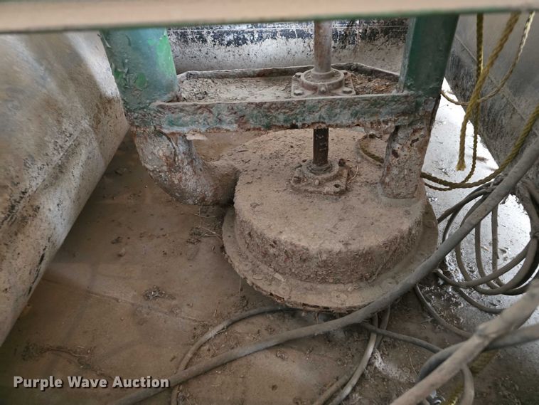 image for item EO1057 Gator Pump Inc. 3VL 7.5 transfer pump