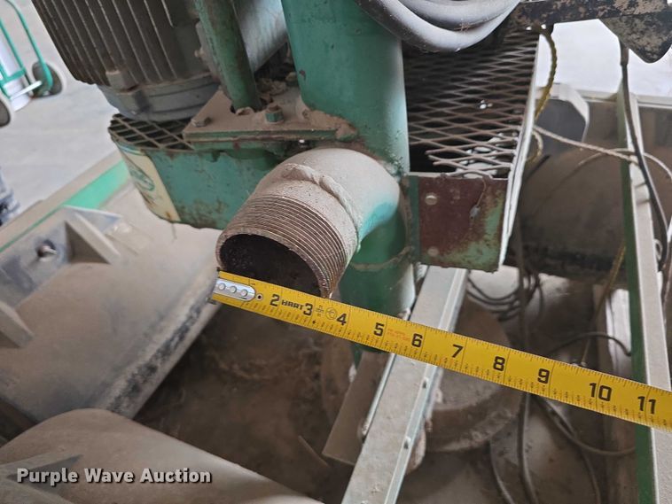 image for item EO1057 Gator Pump Inc. 3VL 7.5 transfer pump