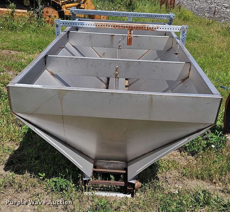 image for item EO1061 Truck attachments 