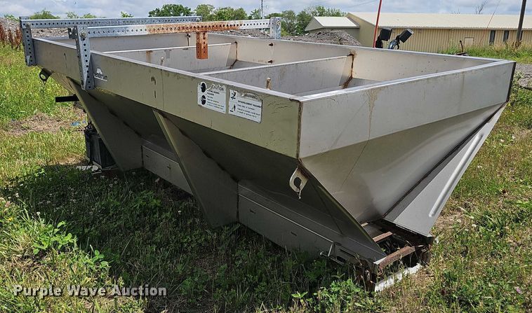 image for item EO1061 Truck attachments 