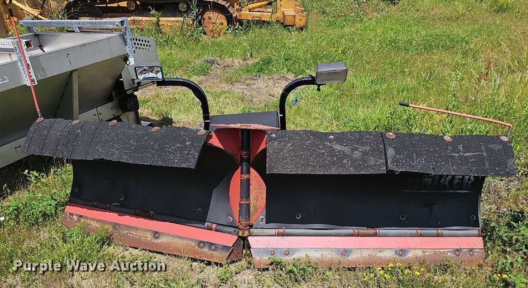 image for item EO1061 Truck attachments 