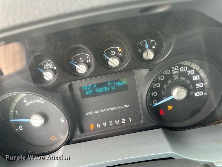 image for item EQ4712 2012 Ford F550 SuperCab utility / service truck