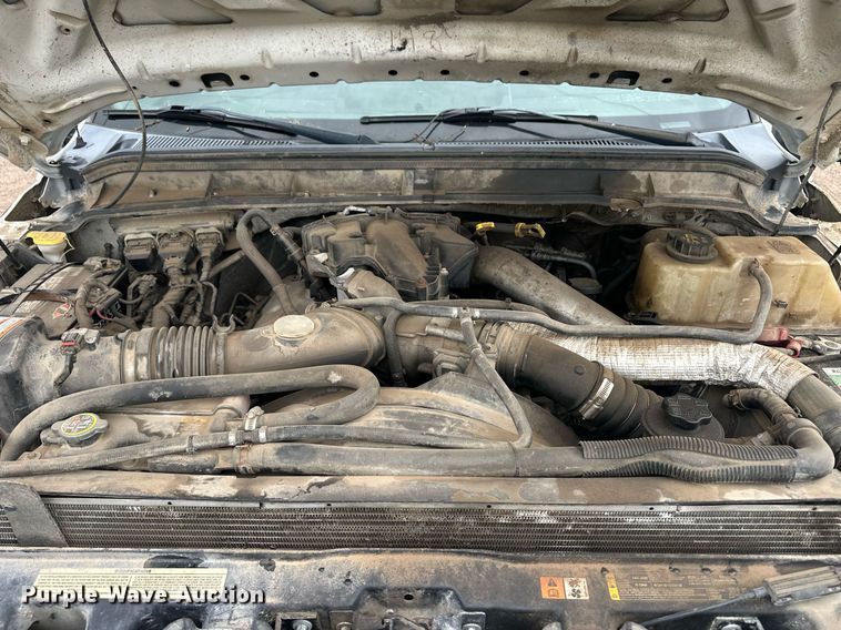 image for item EQ4712 2012 Ford F550 SuperCab utility / service truck