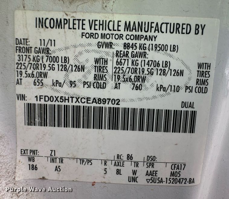 image for item EQ4712 2012 Ford F550 SuperCab utility / service truck