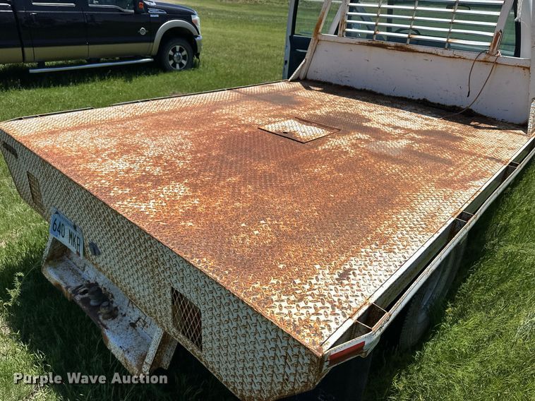 image for item EQ4774 1990 Chevrolet C3500 flatbed pickup truck