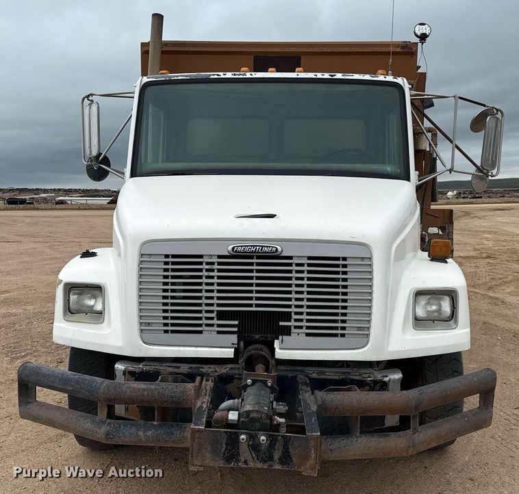 image for item EQ4900 1997 Freightliner FL70 feed mixer truck