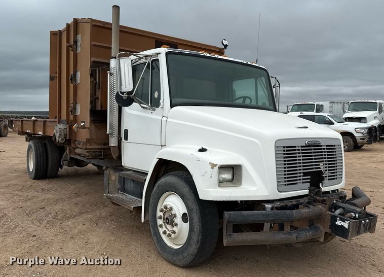 image for item EQ4900 1997 Freightliner FL70 feed mixer truck