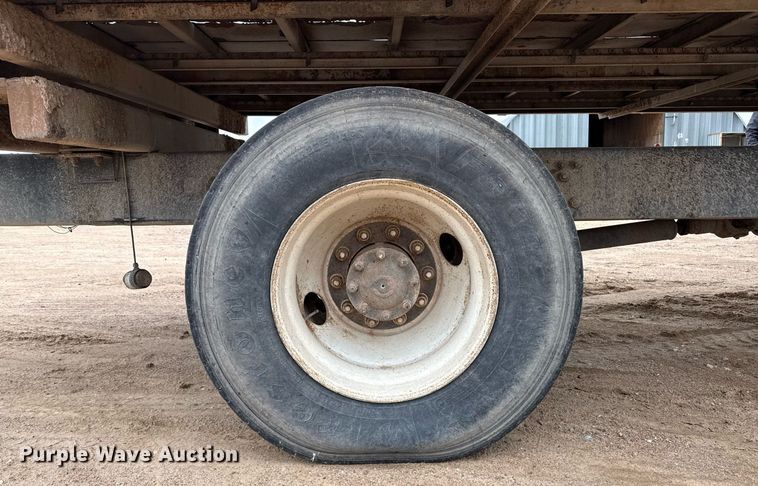 image for item EQ4900 1997 Freightliner FL70 feed mixer truck