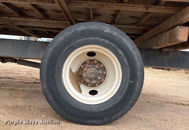 image for item EQ4900 1997 Freightliner FL70 feed mixer truck