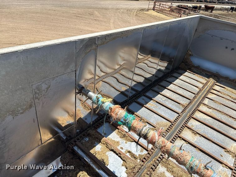 image for item EQ4904 2016 Kenworth ration delivery truck