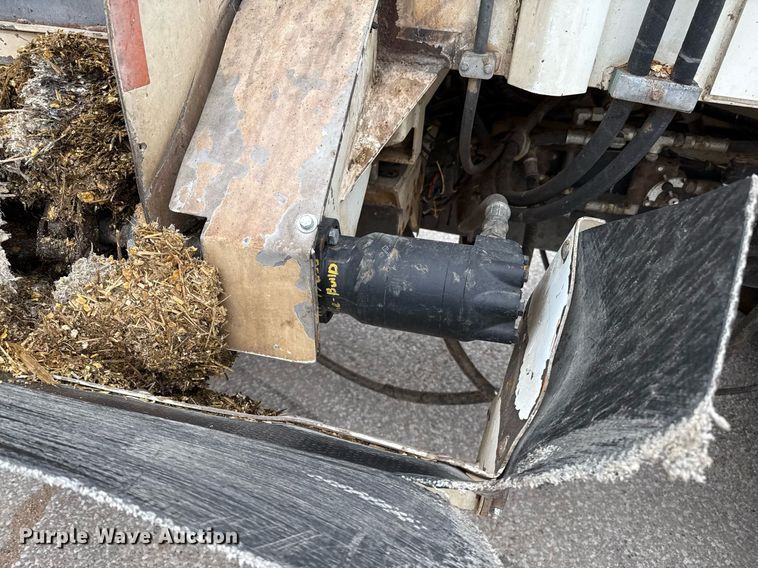 image for item EQ4904 2016 Kenworth ration delivery truck